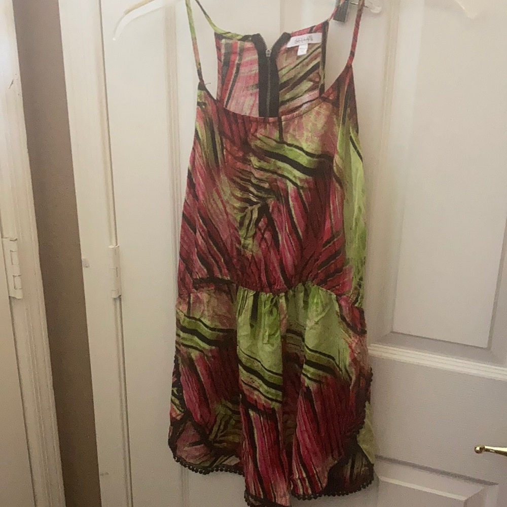 FINAL MARKDOWN Ladies’ dELiA*s Romper (M).